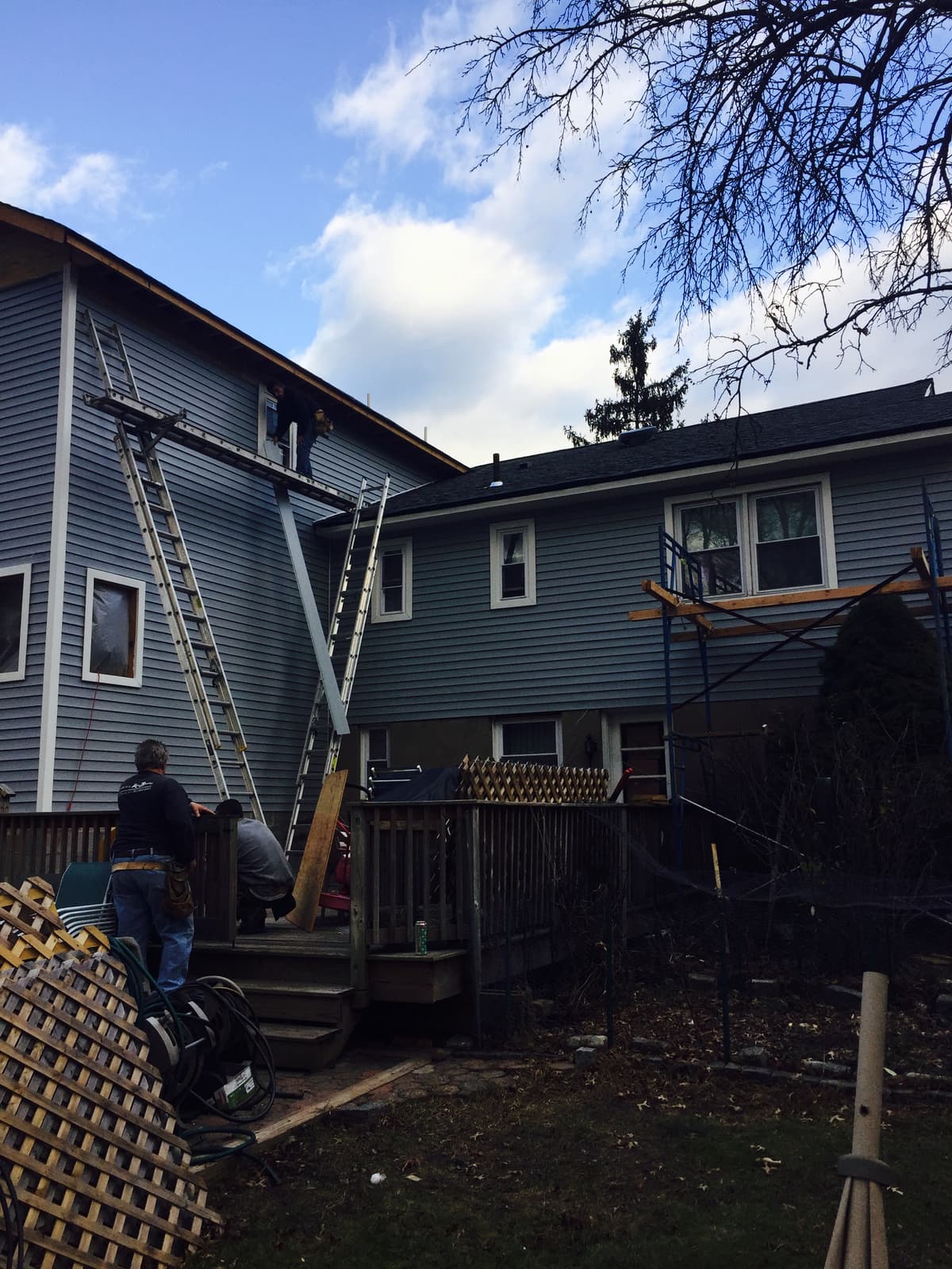 Junktastic truck loaded after junk hauling Minneapolis